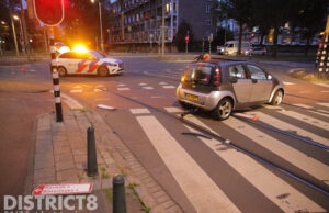 Automobilist vlucht na eenzijdig ongeval Dedemsvaartweg Den Haag
