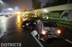 Meerdere gewonden en veel schade na aanrijding A12 Den Haag