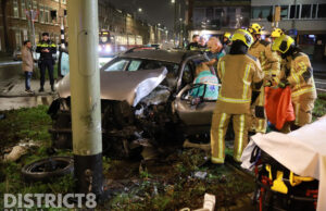 Inzittende van auto vlucht na ernstig ongeval De la Reyweg Den Haag