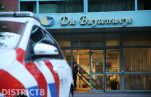 Politie zoekt met helikopter naar verdachte van vernieling en bedreiging Chopinlaan Delft