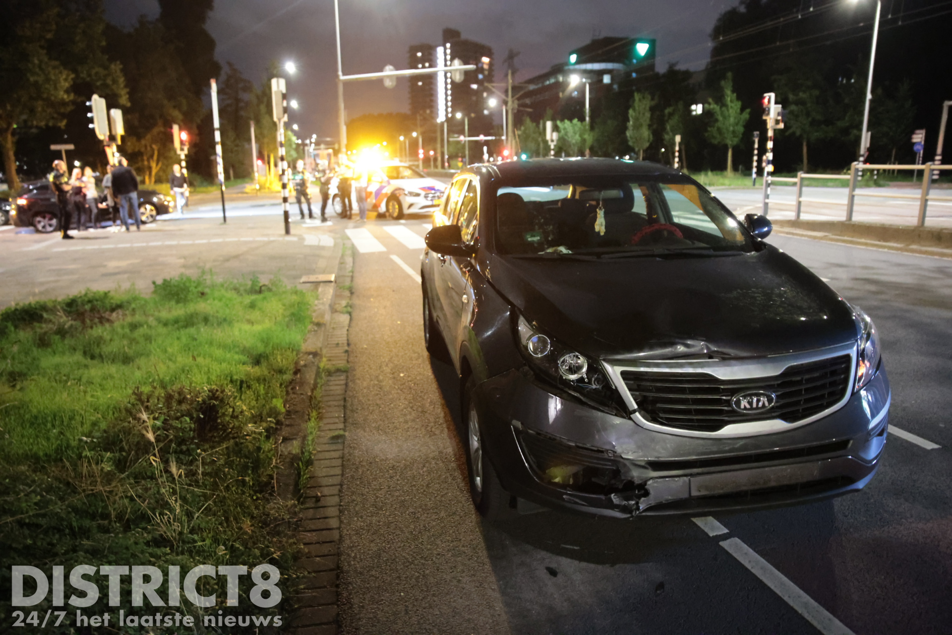 Letsel en schade na botsing tussen personenauto’s Hofzichtlaan Den Haag