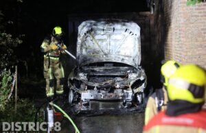 Voertuigbrand veroorzaakt schade aan woning Haagweg Monster