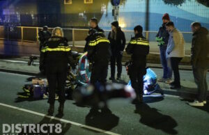 Voetganger gewond na aanrijding met auto Hildebrandplein Den Haag