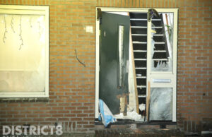 Enorme ravage na explosie bij woning President Kennedystraat Nootdorp