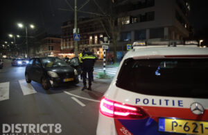 Automobilist rijdt voetganger aan Laan van Meerdervoort Den Haag