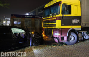 Alcomobilist ramt geparkeerde vrachtwagen de Werf Den Haag