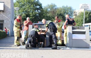 Kindje vast in ondergrondse container bij basisscholen J.W. Paltelaan Zoetermeer