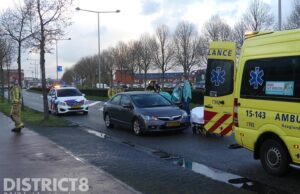 Lichtgewonde en schade na kop-staart aanrijding Donau Leidschenveen