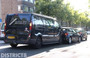 Drie voertuigen betrokken bij kop-staart aanrijding Troelstrakade Den Haag