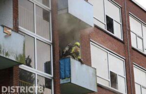 Acht woningen ontruimd na brand in hennepkwekerij Meppelweg Den Haag