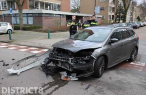 Gewonde en flinke schade bij aanrijding Admiraal Helfrichsingel Rijswijk