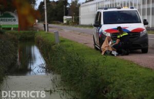 Man valt in sloot langs Zwethlaan Honselersdijk