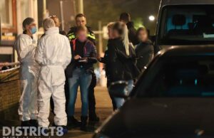 Twee aanhoudingen na vondst overleden man (56) langs water Lijnbaan Den Haag