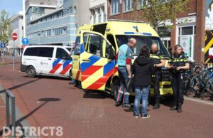 Ambulance betrokken bij aanrijding Phoenixstraat Delft