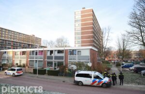 Grote politieinzet na melding van persoon met vuurwapen Poptahof Noord