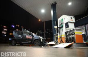 Automobilist ramt pompinstallatie Voorhofdreef Delft