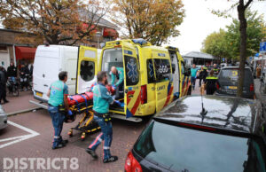 Scooterrijdster gewond bij aanrijding Herman Costerstraat Den Haag