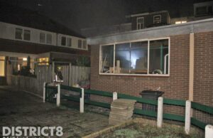 Brandweer rukt uit voor brand in schuur Prins Mauritsstraat Delft