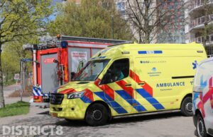 Oudere man raakt te water achter appartementencomplex Ierlandlaan Zoetermeer