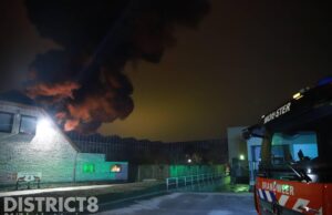 Zeer grote brand in kassencomplex Rusthovenlaan Monster
