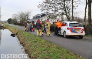 Scootmobiel raakt te water, meerdere gewonden Laakweg Nootdorp
