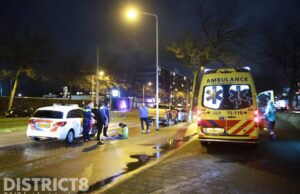 Pizzabezorger raakt gewond na ongeval veroorzaakt door windstoten Monseigneur van Steelaan Voorburg