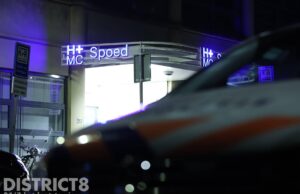 Gewonde loopt ziekenhuis binnen na steekpartij in woning Westeinde Den Haag