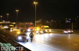 Snelweg deels afgesloten door ongeval met vrachtwagen A4 Den Haag