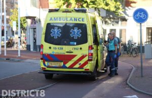 Gewonde na aanrijding tussen elektrische step en auto Valkenboslaan Den Haag