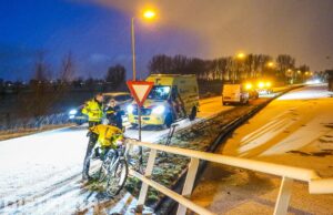 Fietser gewond bij aanrijding op de Molenweg (N468) Maasland