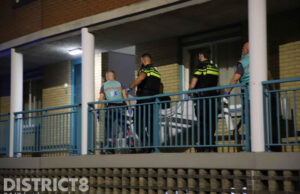 Zwaargewonde(39) bij steekpartij in woning Erasmusweg Den Haag