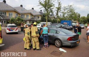 Flinke schade na ongeval tussen twee voertuigen Groenland Den Haag