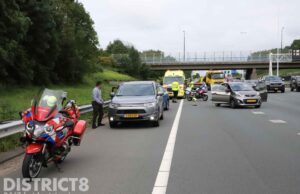 Bestuurster van auto gewond bij aanrijding A4 Rijswijk