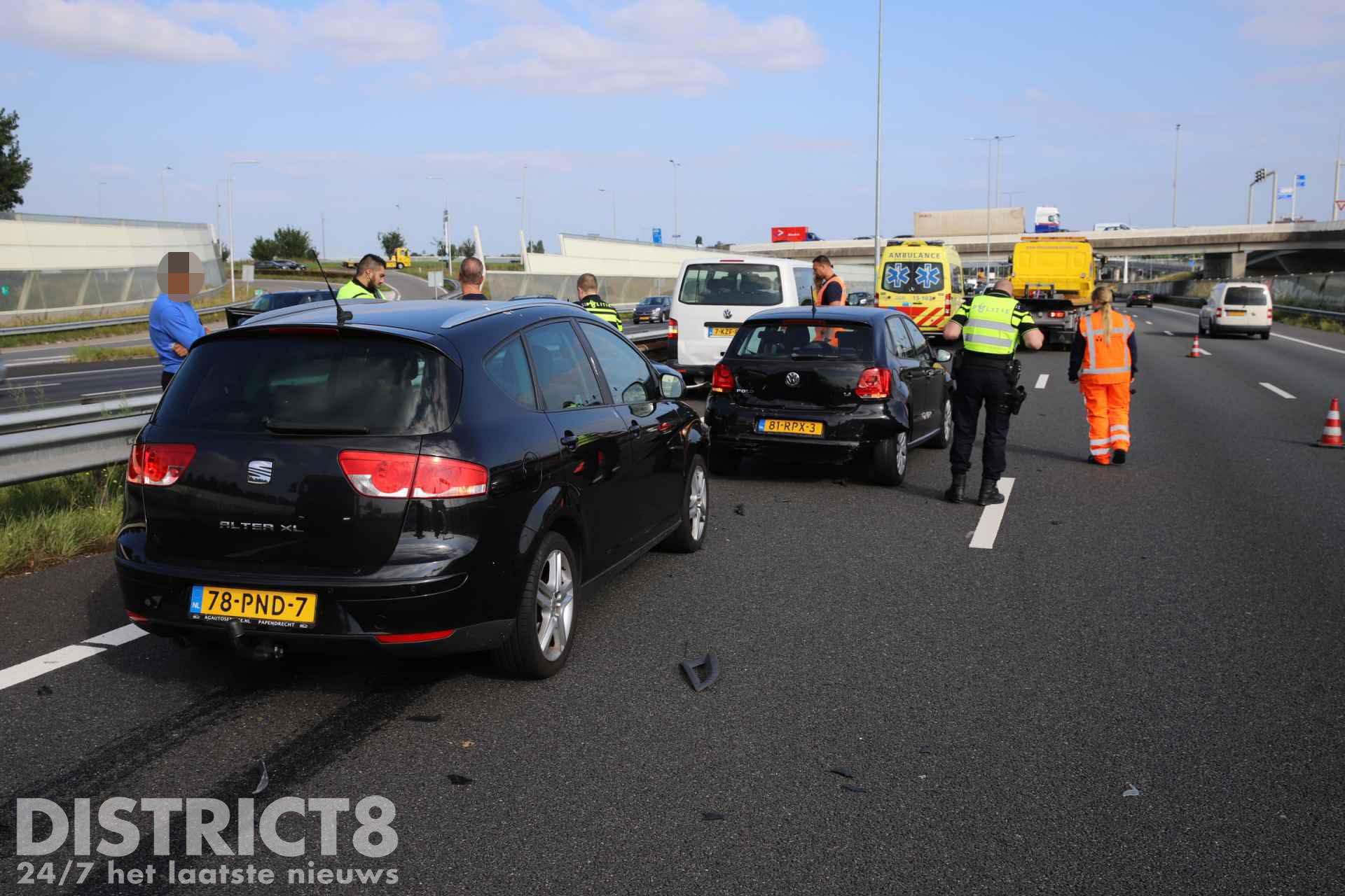 NU ONLINE: Flinke file na aanrijding A12 Den Haag .