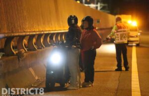 Dames op deelscooter van snelweg gehaald A12 Voorburg