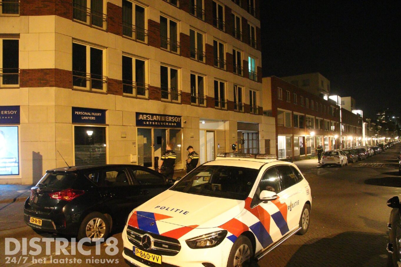 Gevel Van Advocatenkantoor Beschadigd Door Explosie Buitenom Den Haag ...