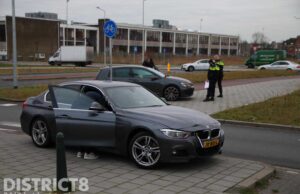 Automobilist lichtgewond bij aanrijding Binckhorstlaan Den Haag