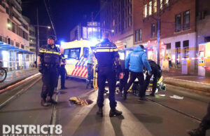 Man gewond na valpartij met scooter Spui Den Haag