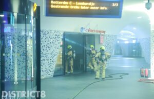 Station Delft ontruimd vanwege brand in dönerwinkel Stationsplein Delft