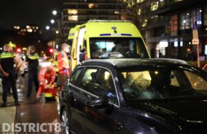 Voetganger zwaargewond na aanrijding met politieauto Steenvoordelaan Rijswijk
