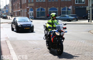 Bekeuringen en aanhoudingen bij politiecontrole Lekstraat Den Haag