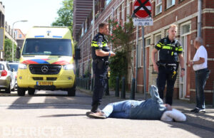 Voetganger gewond na aanrijding met scooter Heemsterhuisstraat Den Haag