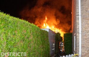 Schuurtje volledig uitgebrand Molensingel Schiedam