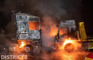 Vrachtwagen en takelwagen uitgebrand Fokkerstraat Schiedam