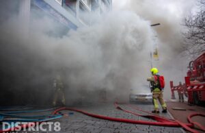 Grote brand in shoarmazaak Broersvest Schiedam
