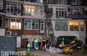 Man gewond na vermoedelijke val van verhuislift Buitenhavenweg Schiedam