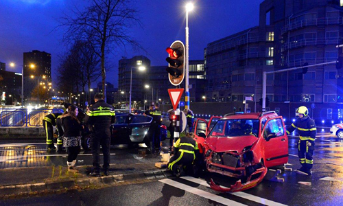 25 december Veel schade bij ongeval Europaweg Zoetermeer