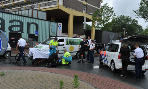 4 juni Fietser gewond na aanrijding Leiden