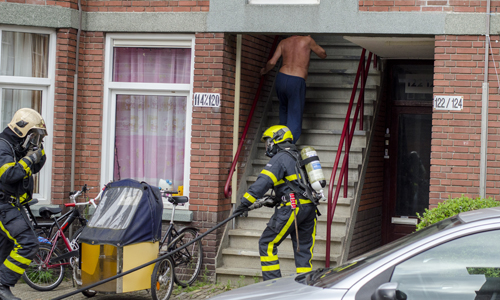 11 juli Bewoner gewond na woningbrand Den Haag