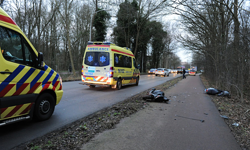 28 januari Scooter rijders gewond Oegstgeesterweg Leiden